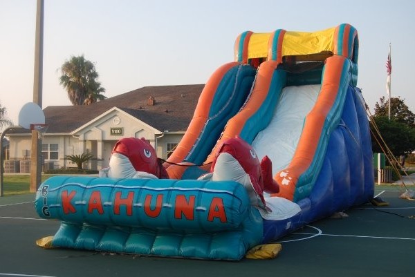 rent blow up slide