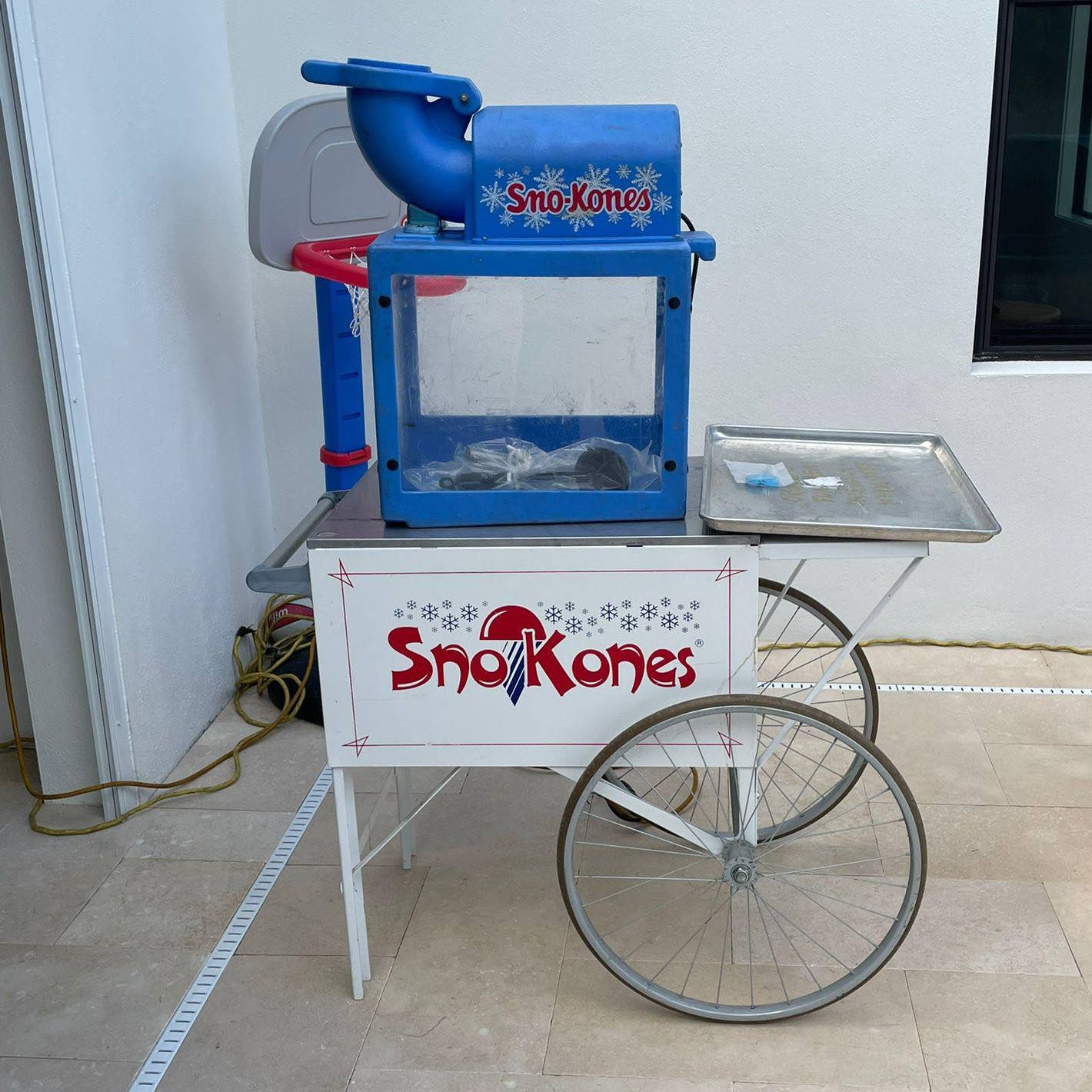 Sno Kone Machine With Cart